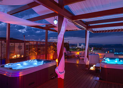 Oasis Beach Hotel