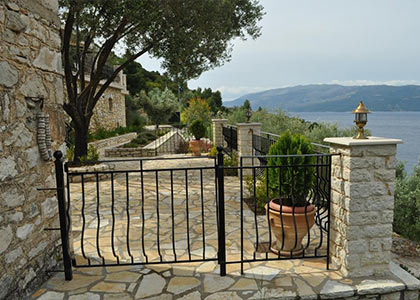 Poli Home