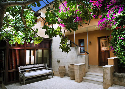 Rastoni Hotel